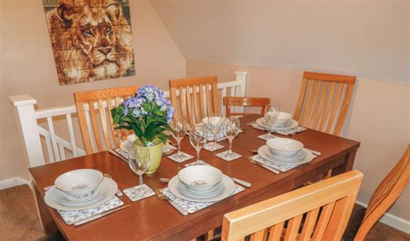 Dining room at No 51 Valley Lodges, Honicombe Manor near Gunnislake