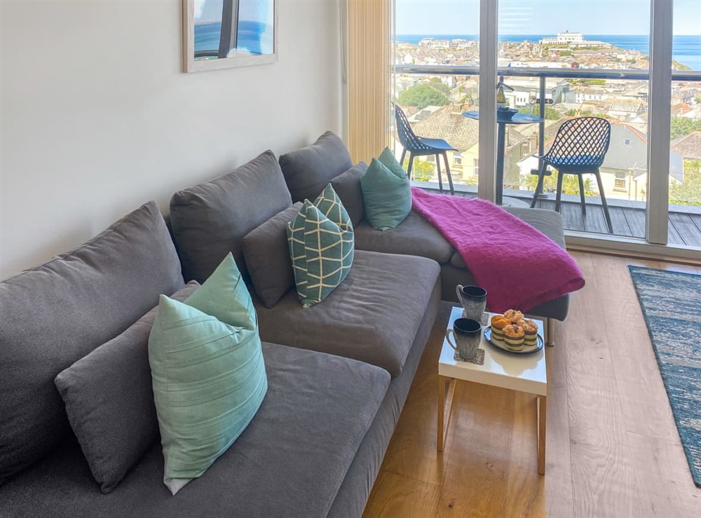 Living area (photo 2) at No.1 Quay Court in Newquay, Cornwall