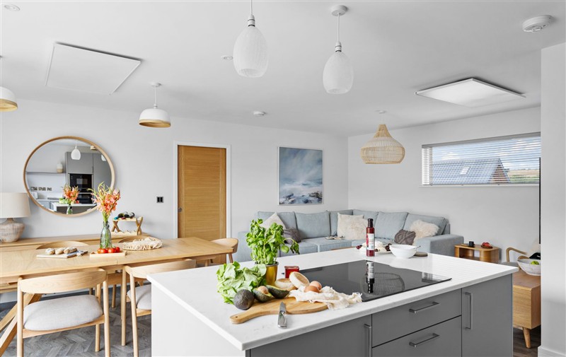 The kitchen (photo 3) at
