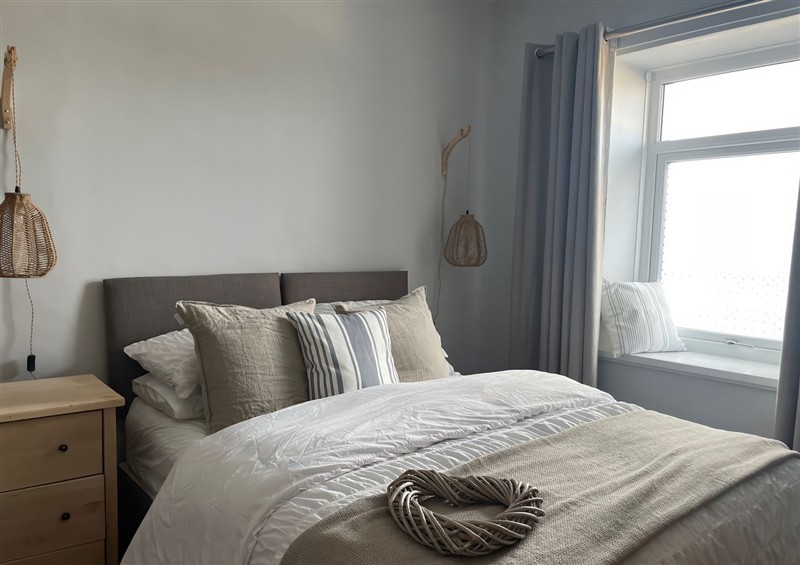 One of the 2 bedrooms at No.7 Plas Darien, Trearddur Bay