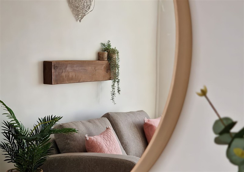 The living area at No.7 Plas Darien, Trearddur Bay