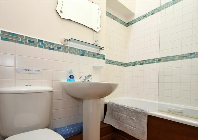 Bathroom at No9 Budle Sands, Bamburgh