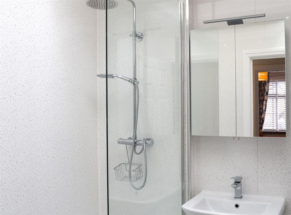 Shower room at Noble Nook in Seahouses, Northumberland