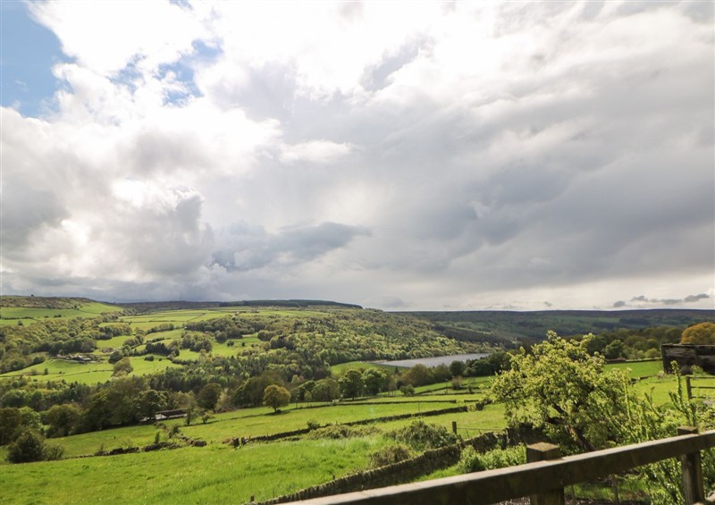 The setting of Nook Farm Holiday Cottage (photo 2) at Nook Farm Holiday Cottage, Bolsterstone near Stocksbridge