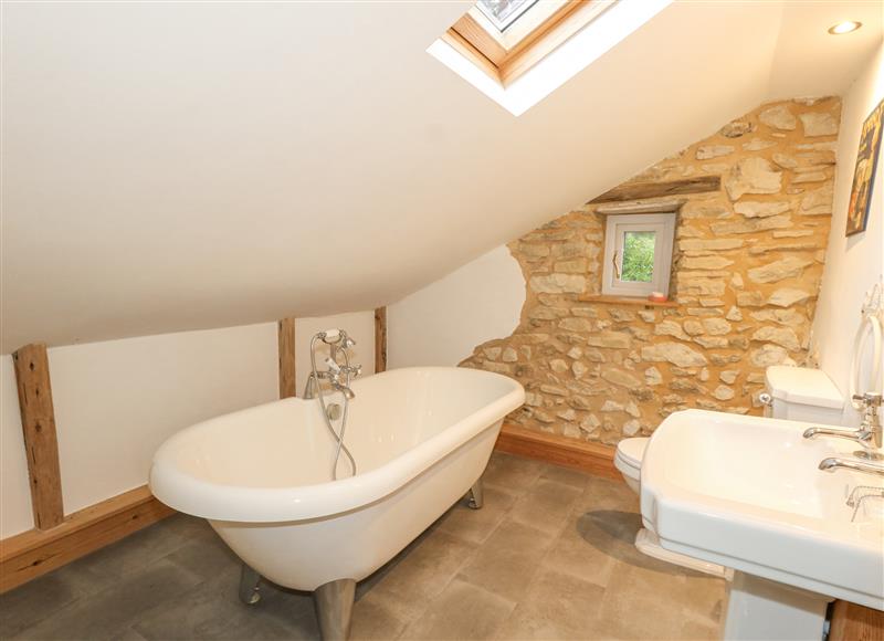 The bathroom at Norden Cottage, Osmington