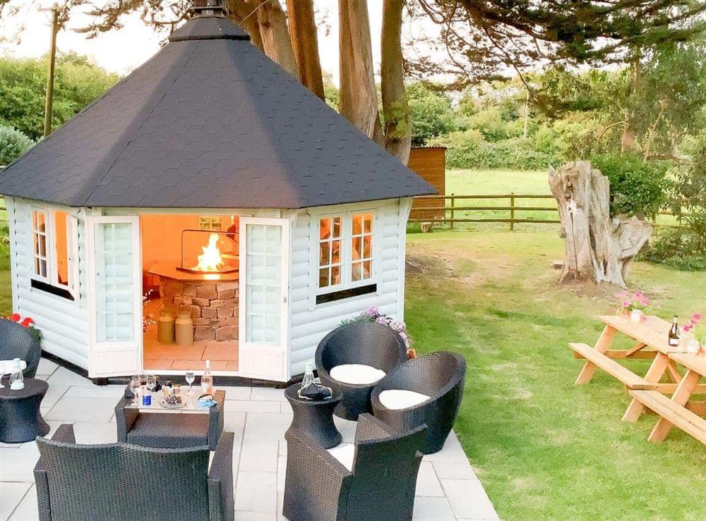 Barbecue hut (photo 2) at Norden House in Corfe Castle, near Wareham, Dorset