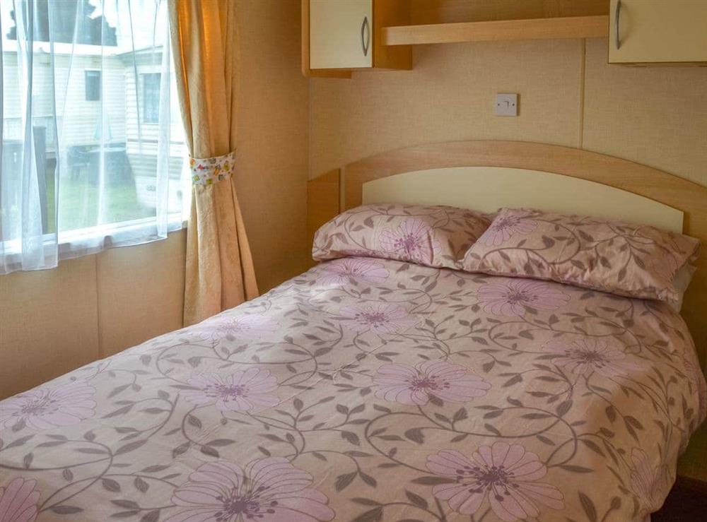 Double bedroom at Norfolk Cottages- Norfolk Lavender in Bacton, near Happisburgh, Norfolk