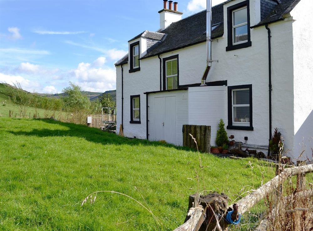 Charming holdiay home at North Balloch Farmhouse in Barr, near Girvan, Ayrshire