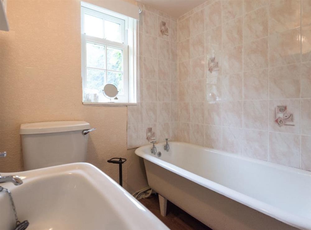 Bathroom (photo 3) at Northolme Hall in Wainfleet All Saints, near Skegness, Lincolnshire