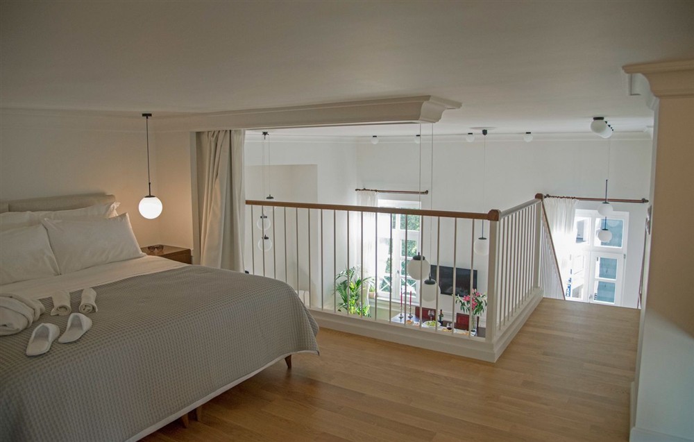 Noto Residence
