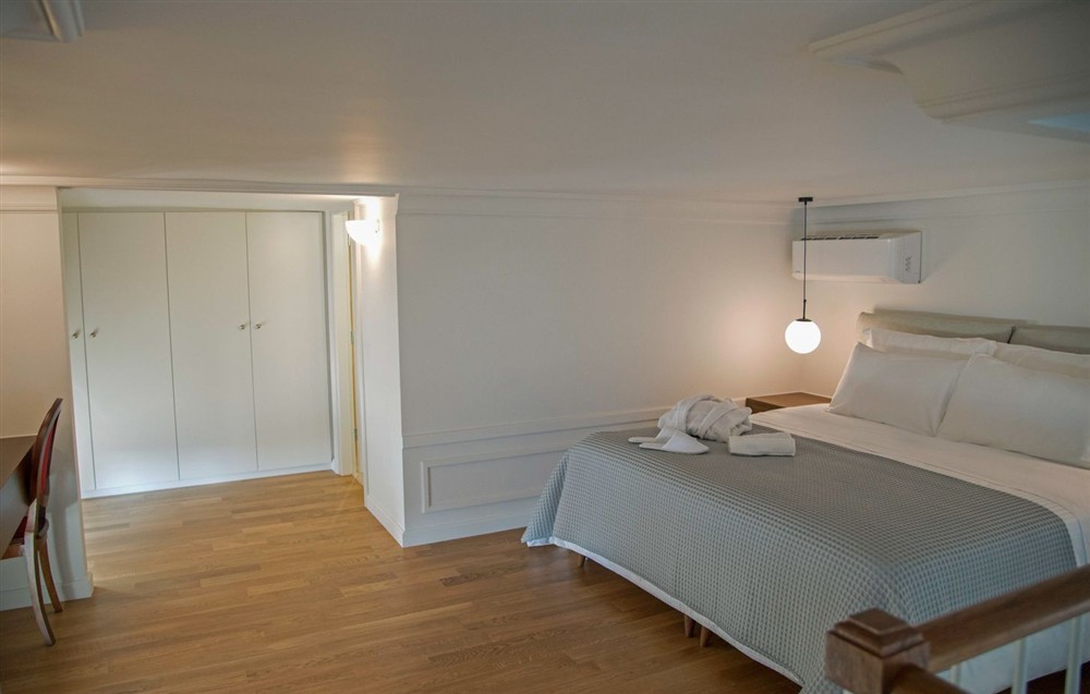Noto Residence