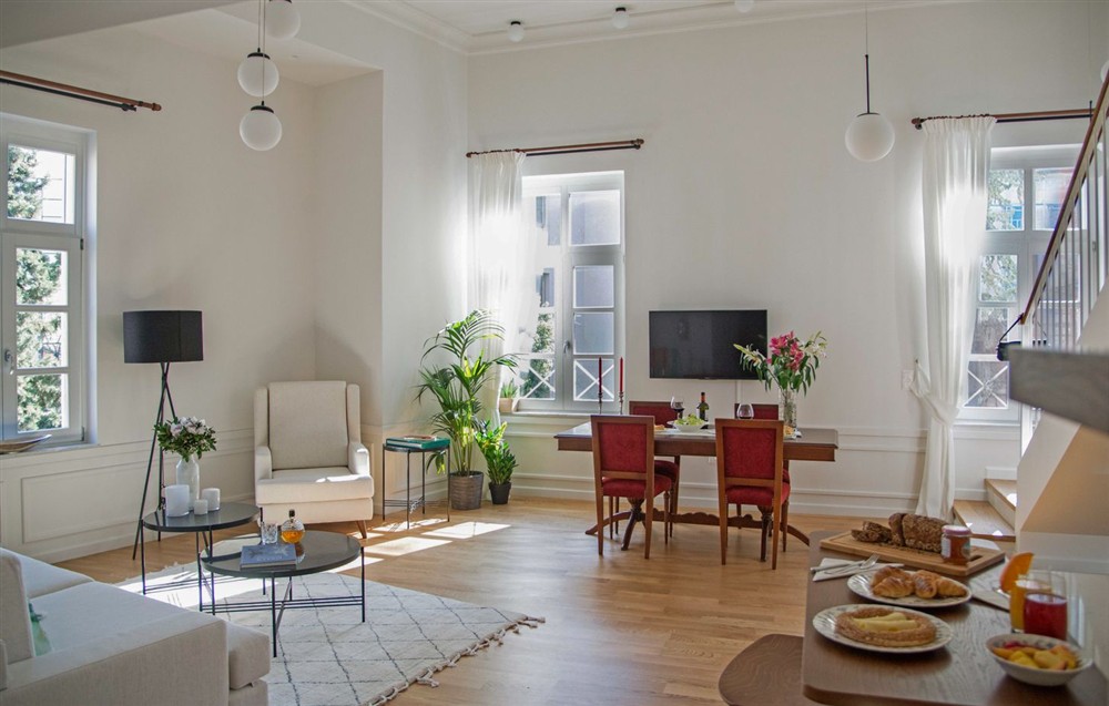 Noto Residence