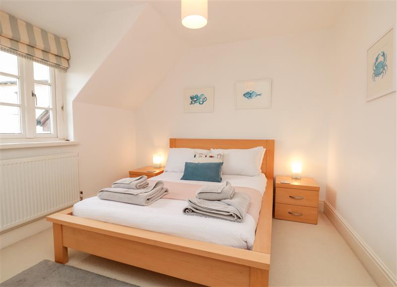 This is a bedroom at November Cottage, Dittisham