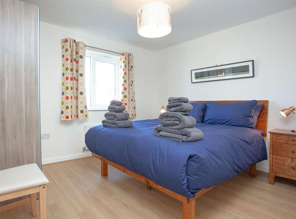 Double bedroom (photo 3) at Number 11 in Mawgan Porth, Cornwall