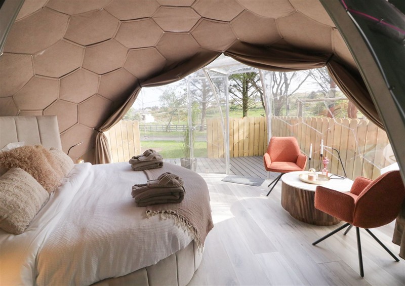 A bedroom in Number 2 Dome at Number 2 Dome, Derrybeg