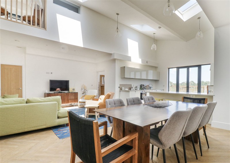 Enjoy the living room (photo 3) at Number 2 The Barn House, Woodham