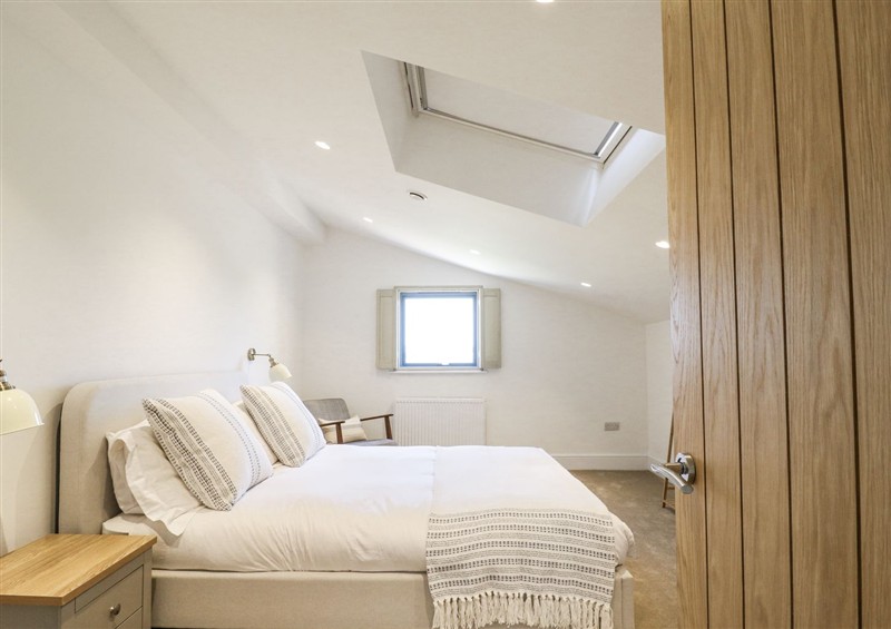 One of the 4 bedrooms (photo 3) at Number 2 The Barn House, Woodham