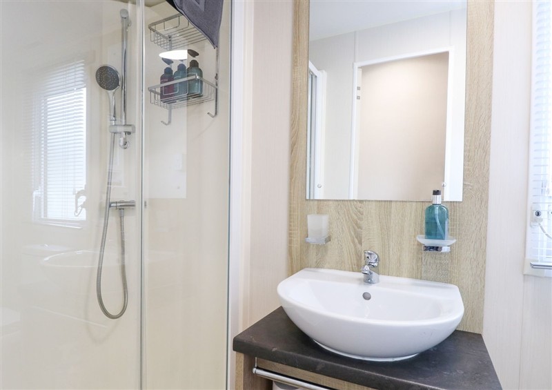 This is the bathroom at Number 34 Foxburrow Hang, Belton