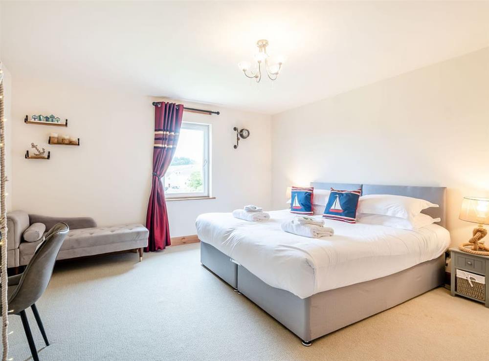 Double bedroom (photo 4) at Number 9 in Portpatrick, Wigtownshire