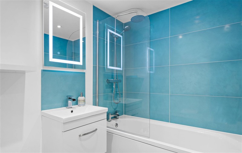 Bathroom at Number Eleven, Devon