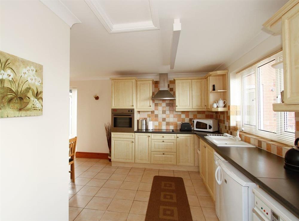 Well-equipped fitted kitchen at Nursery Cottage in North Somercotes, near Louth, Lincolnshire