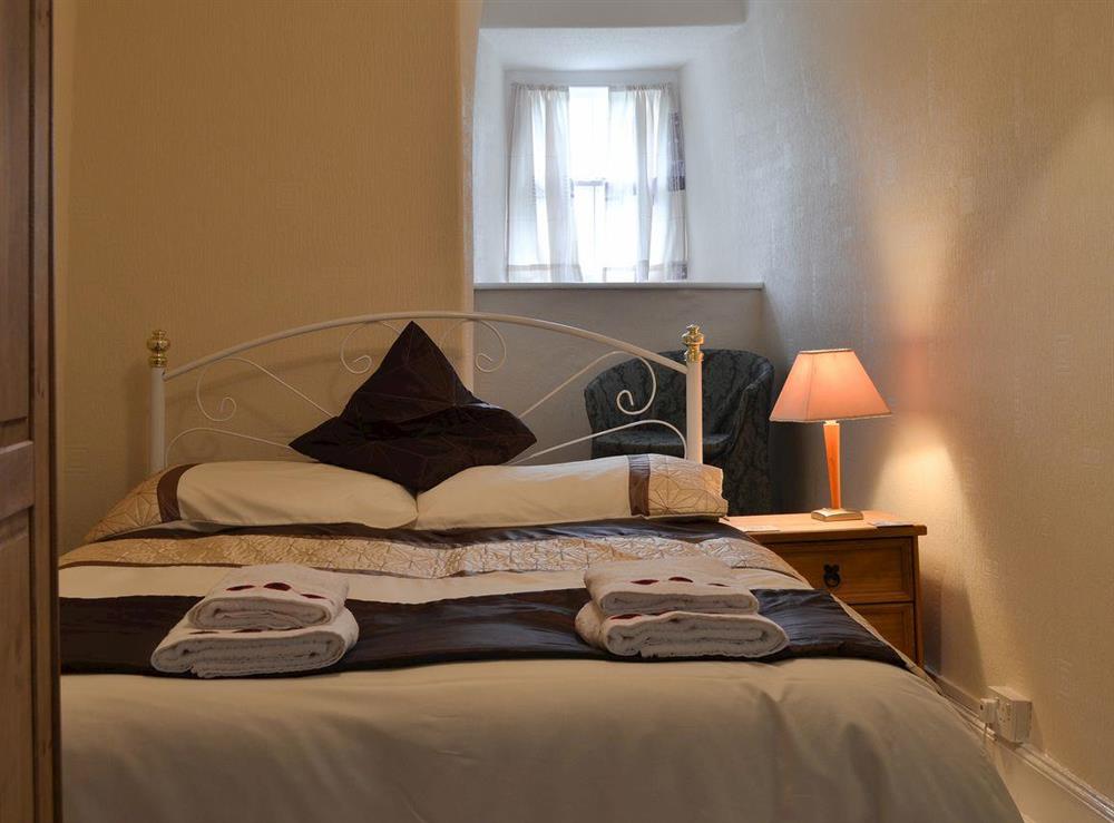 Comfortable double bedroom (photo 2) at Nyffryn Bella in Nefyn, near Pwllheli, Gwynedd