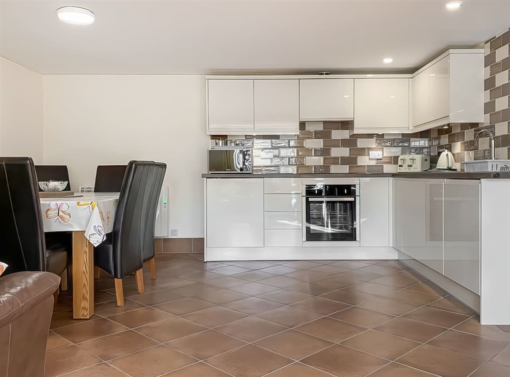 Open plan living space (photo 2) at Oak Cottage in Burgh Le Marsh, near Skegness, Lincolnshire