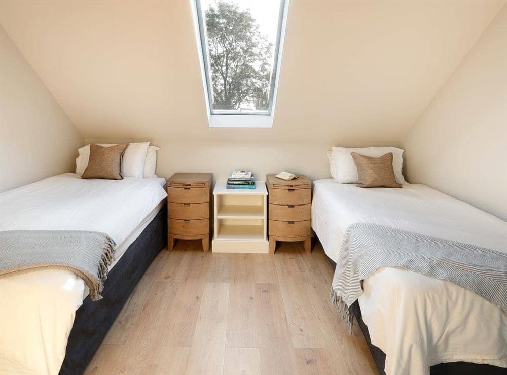 Twin bedroom at Oak Cottage in Dorsington, near Stratford-Upon-Avon, Warwickshire
