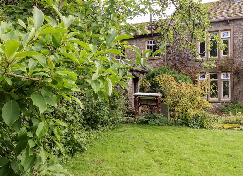 Enjoy the garden at Oak Cottage, Kettlewell