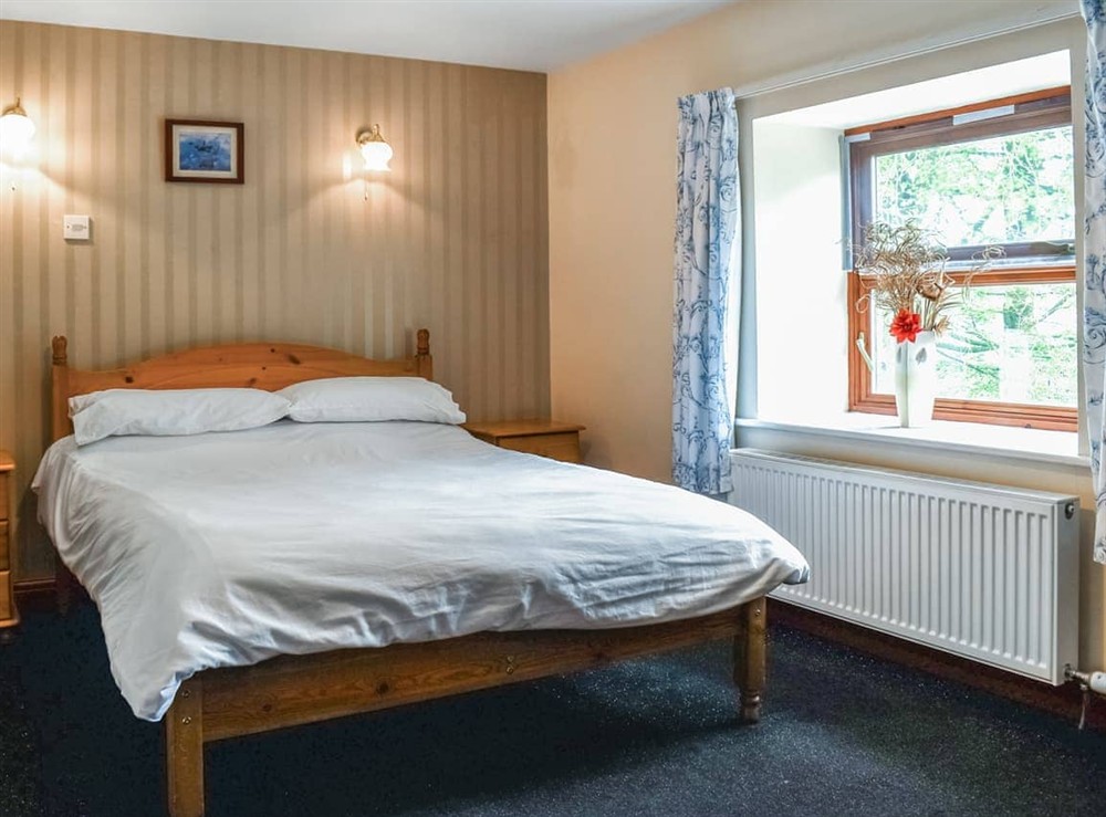 Double bedroom (photo 3) at Oak Cottage in Sneaton, near Whitby, North Yorkshire