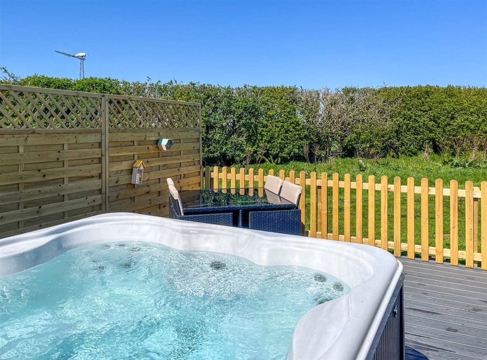 Hot tub at Oak in Humanby, near Filey, North Yorkshire