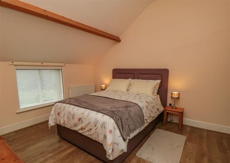One of the 3 bedrooms (photo 2) at Oak Tree Barn, Thornton-Le-Dale