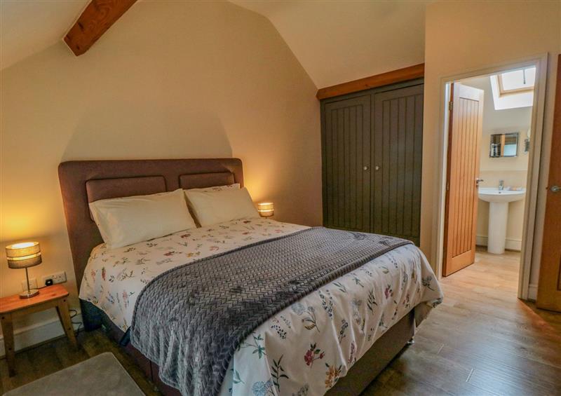 One of the 3 bedrooms (photo 3) at Oak Tree Barn, Thornton-Le-Dale