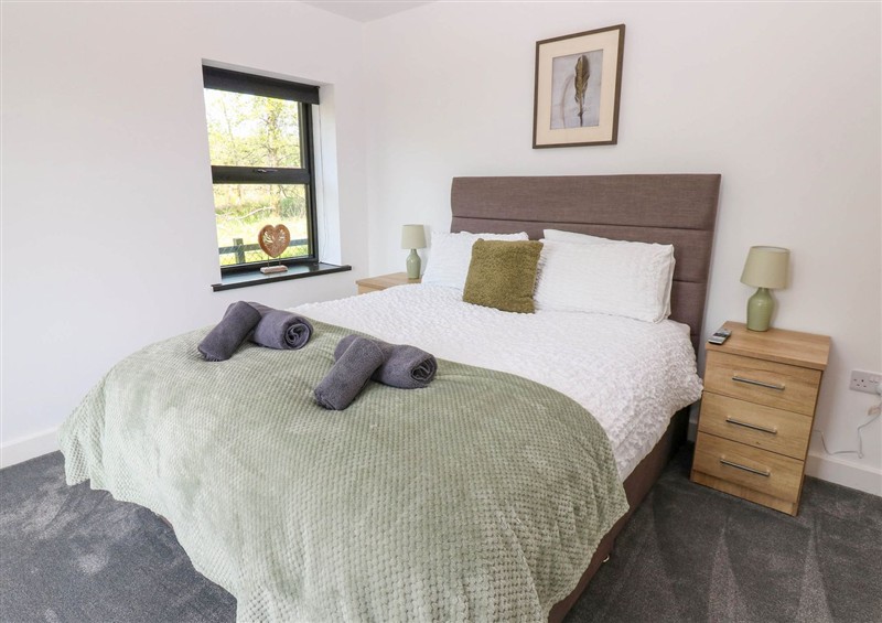 A bedroom in Oak Tree Cottage (photo 2) at Oak Tree Cottage, Frizington