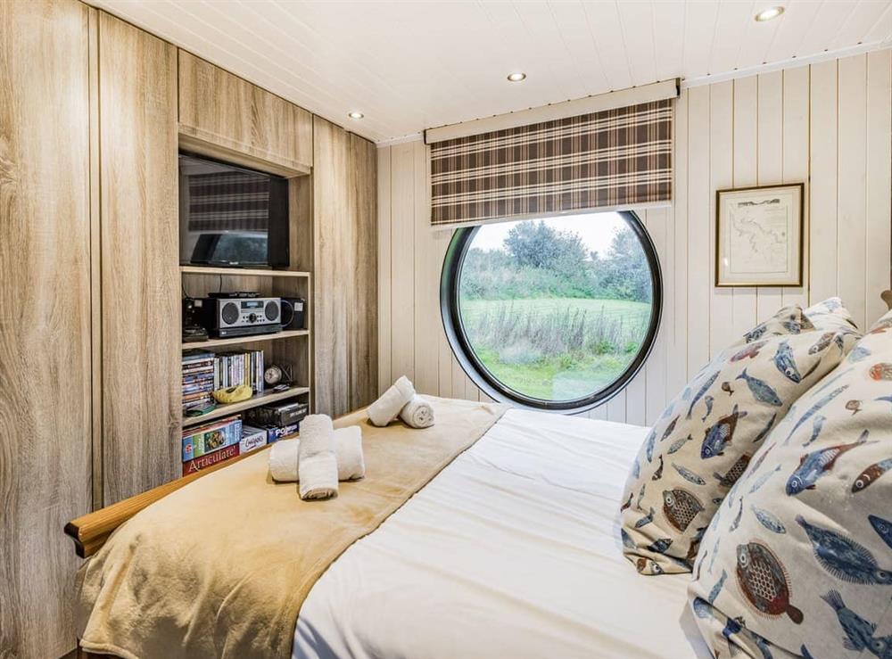 Double bedroom (photo 2) at Oak Tree Lodge in Ash, near Dartmouth, Devon