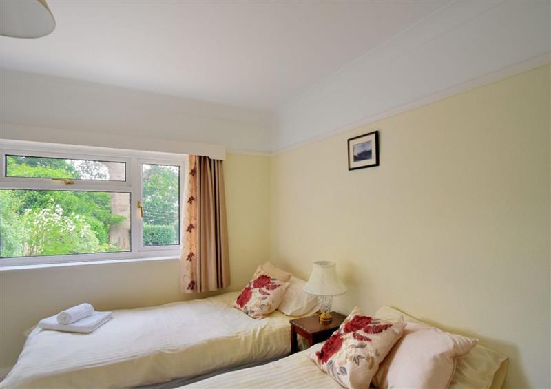 A bedroom in Oak Tree at Oak Tree, Lyme Regis