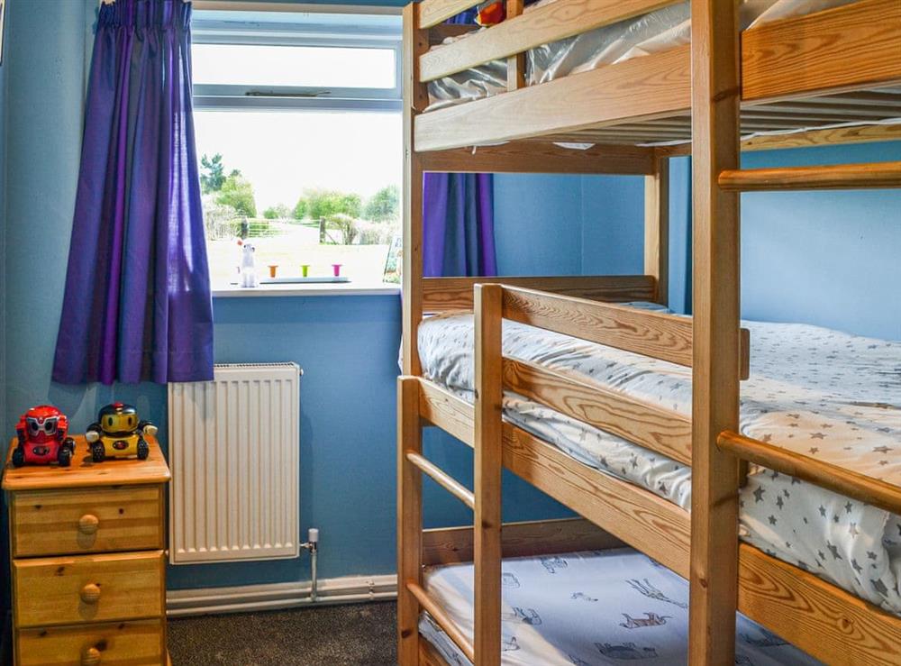 Bunk bedroom at Oakwell Farm in Huttoft, Lincolnshire