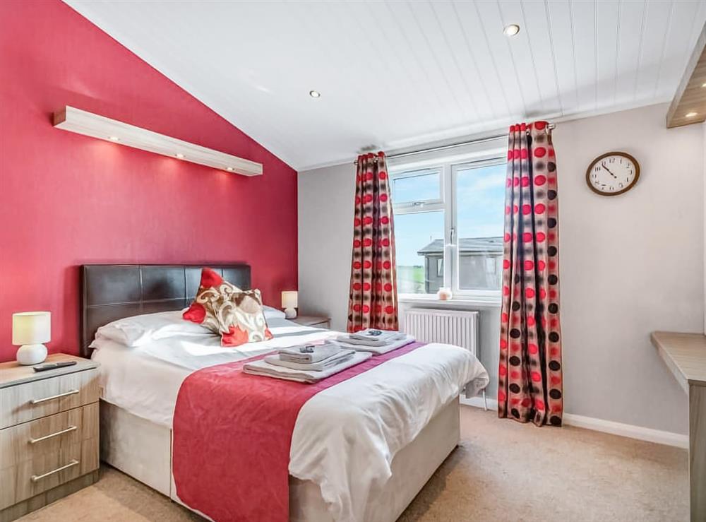 Double bedroom at Oakwood Lodge in Lochwinnoch, Renfrewshire