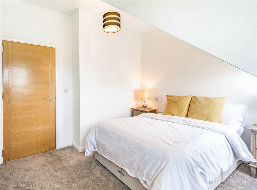 Double bedroom (photo 3) at Oakwood Penthouse in Alnwick, Northumberland