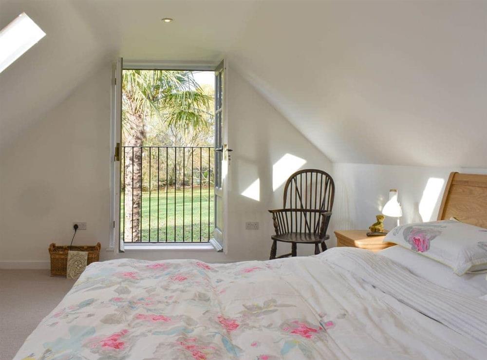 Light and airy double bedroom with private balcony at Oasis in Bradwell-on-Sea, Essex