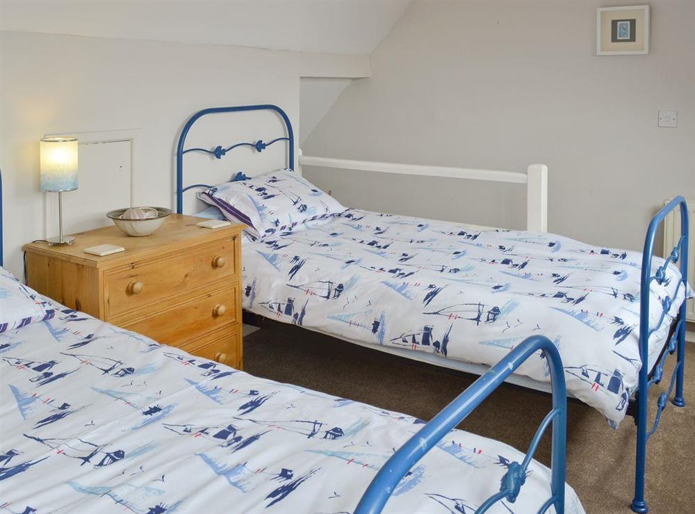 Light and airy twin bedroom at Ocean Cottage in Whitby, North Yorkshire