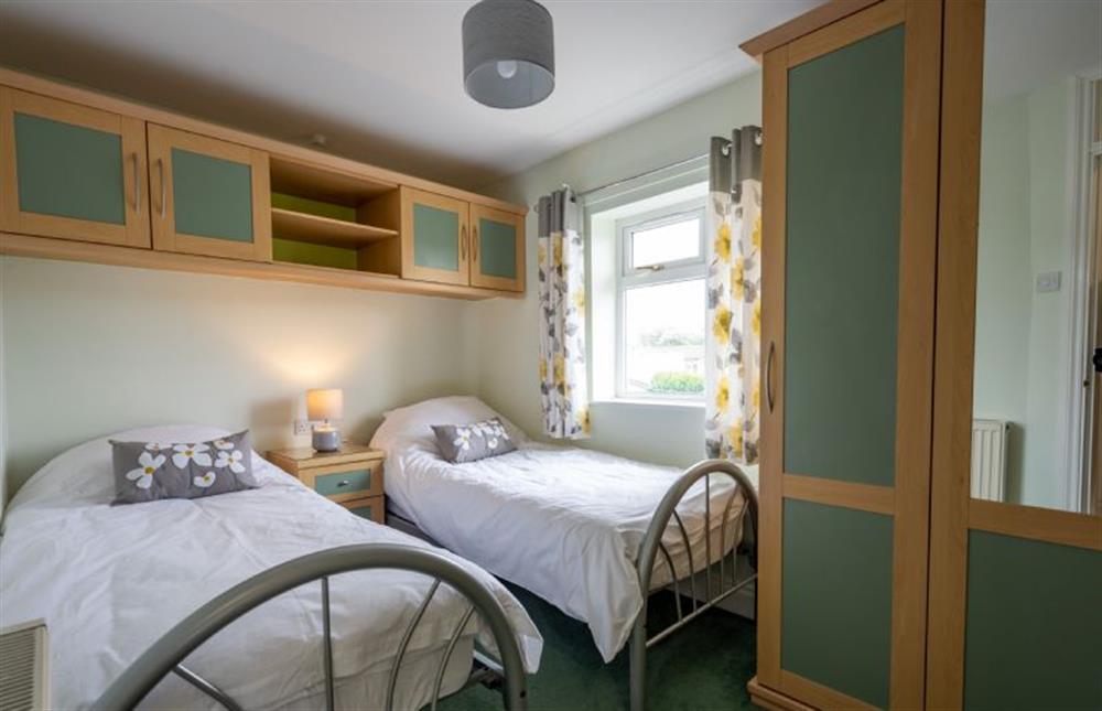 Ground floor: Twin bedroom with 2ft6 beds at Ocean Drive, Heacham near Kings Lynn