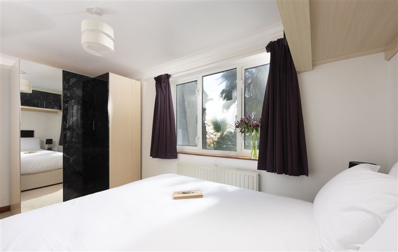 A photo of the bedroom (photo 5) at Ocean Parc, Cornwall
