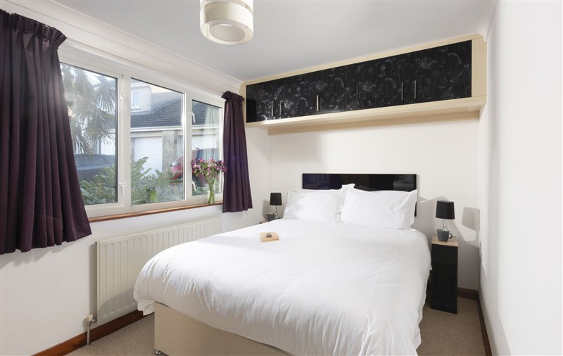 This is a bedroom at Ocean Parc, Cornwall