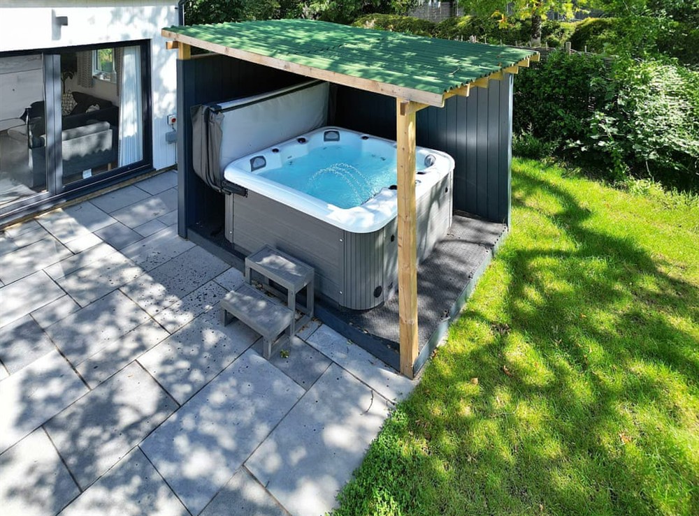 Jacuzzi at Ocean Reach Little Dunley in Bovey Tracey, Devon