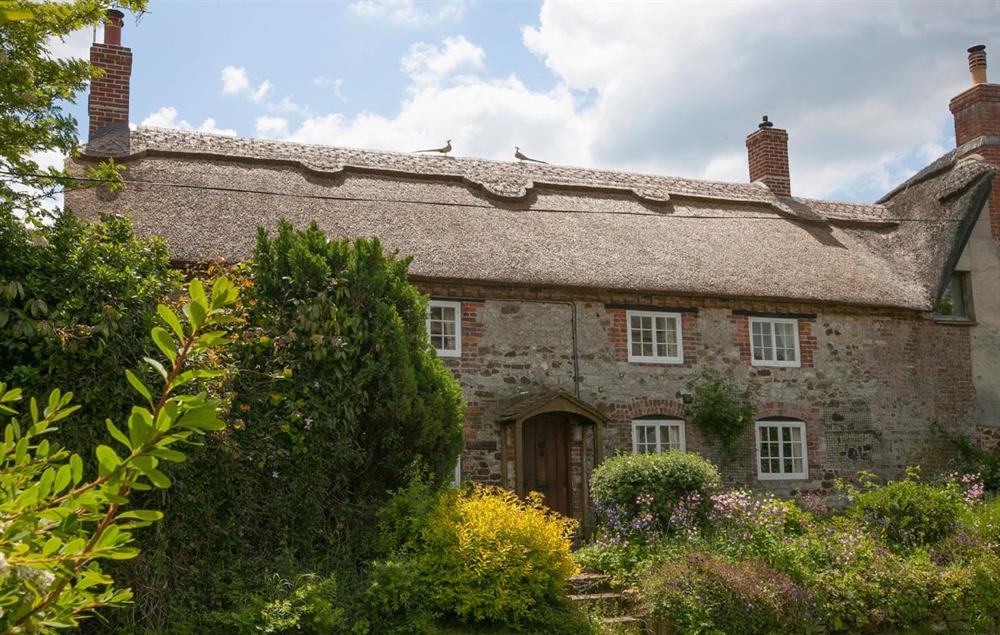 Odd Nod is a picturesque thatched cottage in a beautiful and peaceful location