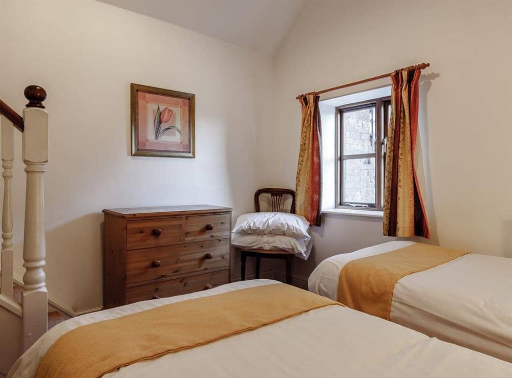 Twin bedroom (photo 4) at The Granary, 