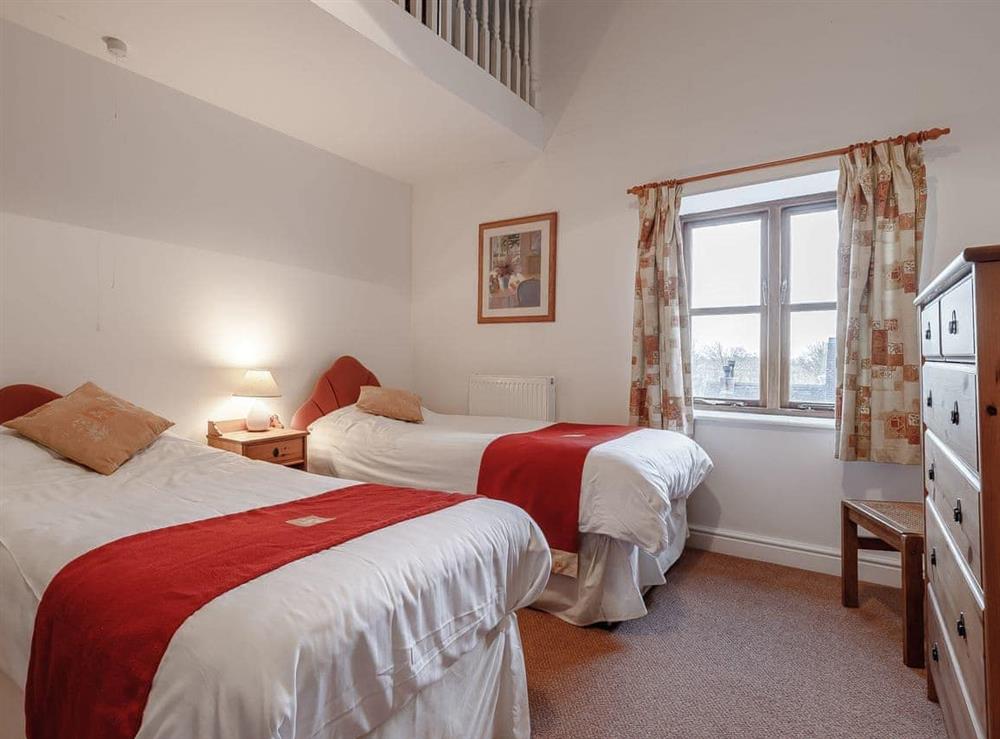 Twin bedroom at The Granary, 