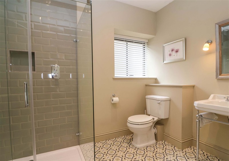 This is the bathroom at Old Cottage Hospital Annexe, Burford