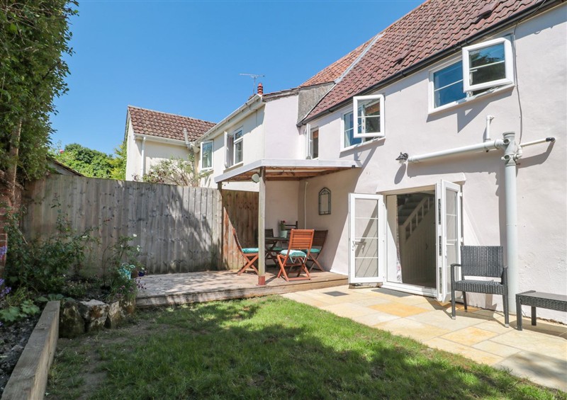 The setting of Old Farm Cottage